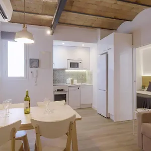 Ola Living Camp Nou Apartment